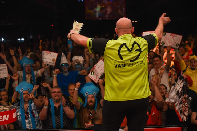 MvG lights up Germany